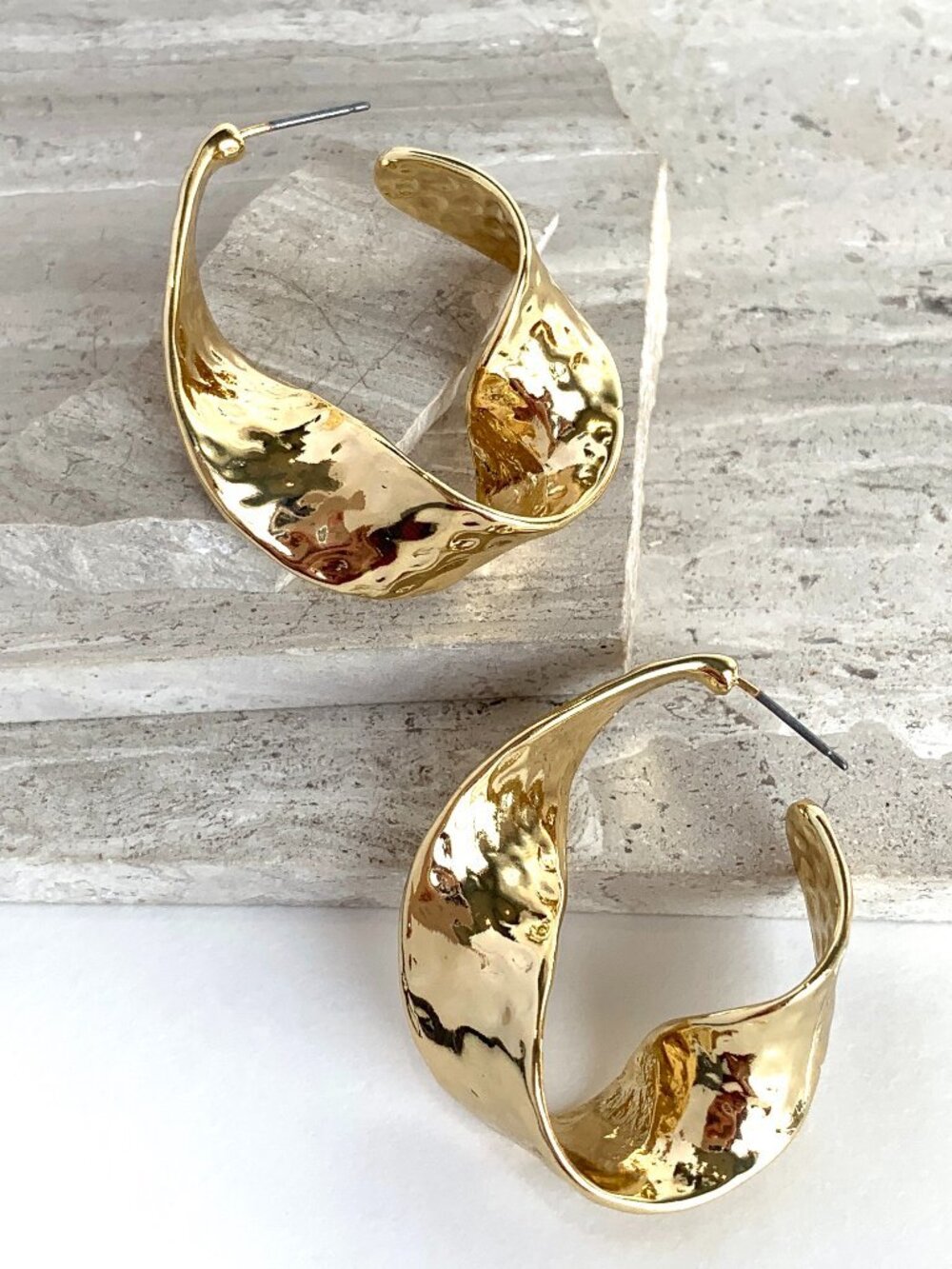 NEW Anthropologie Textured Twist Gold Hoop Earrings